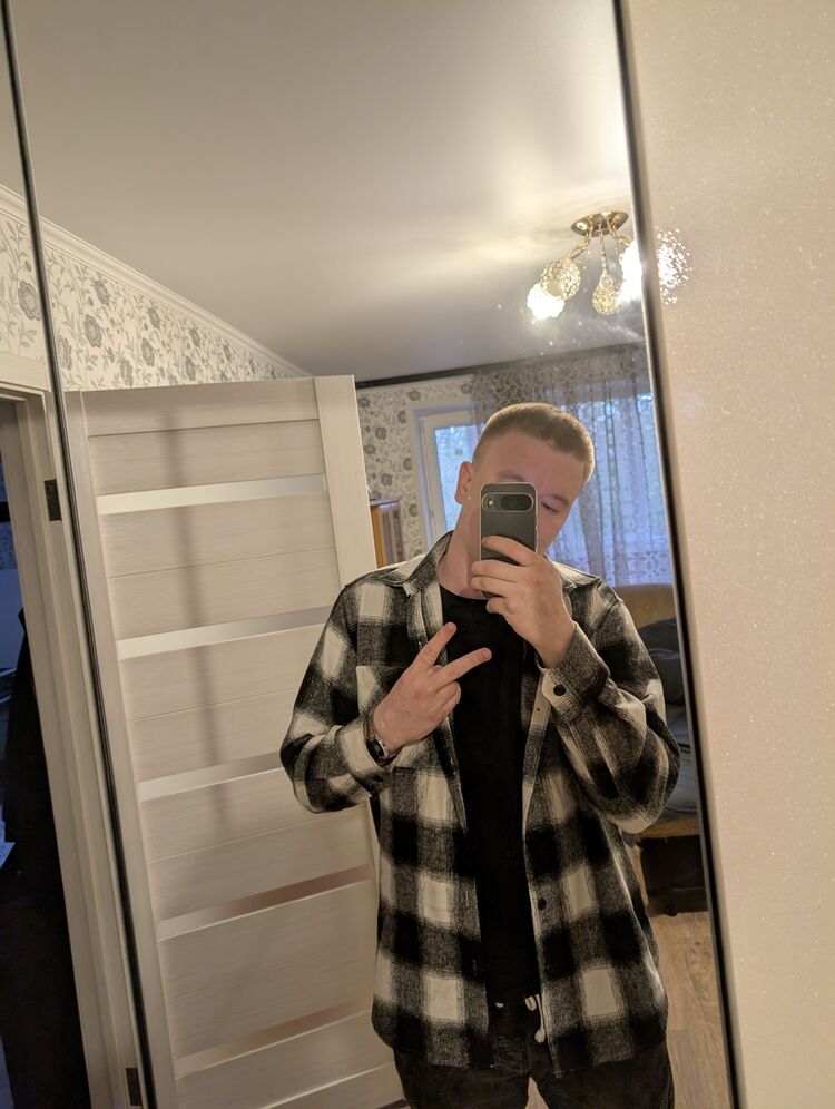  52458883  Alexey, 27 ,    