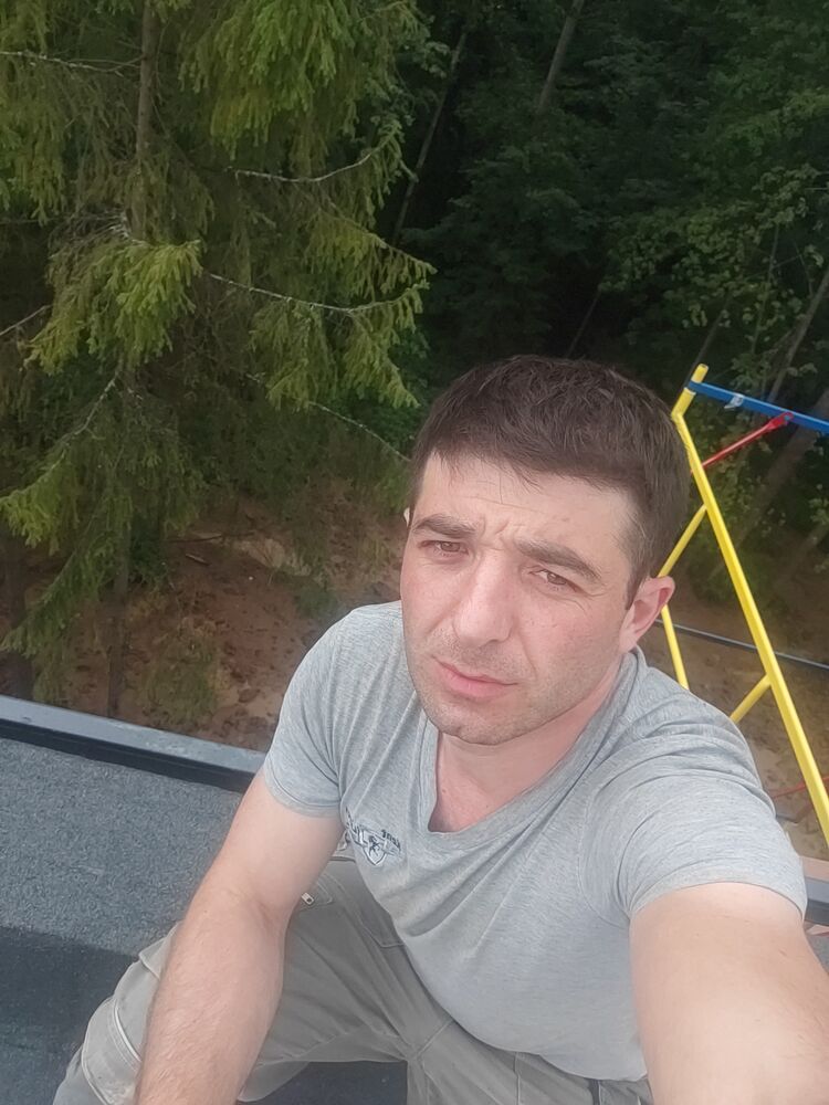  52766883  Georgy, 35 ,    