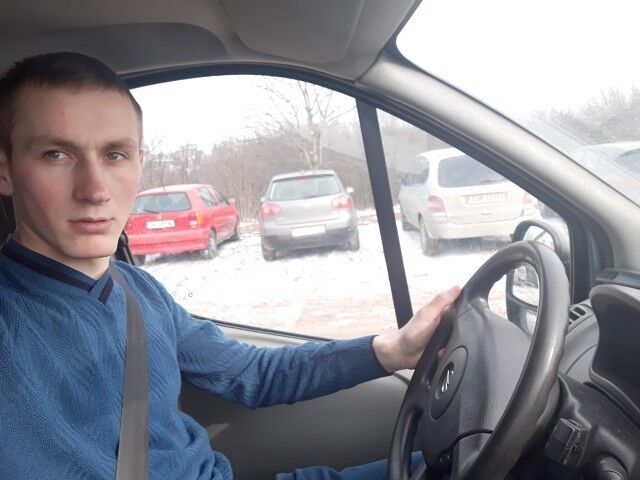  15362453  Dima, 28 ,    