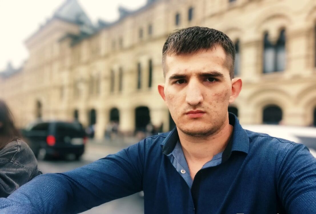  35944633  , 22 ,    --