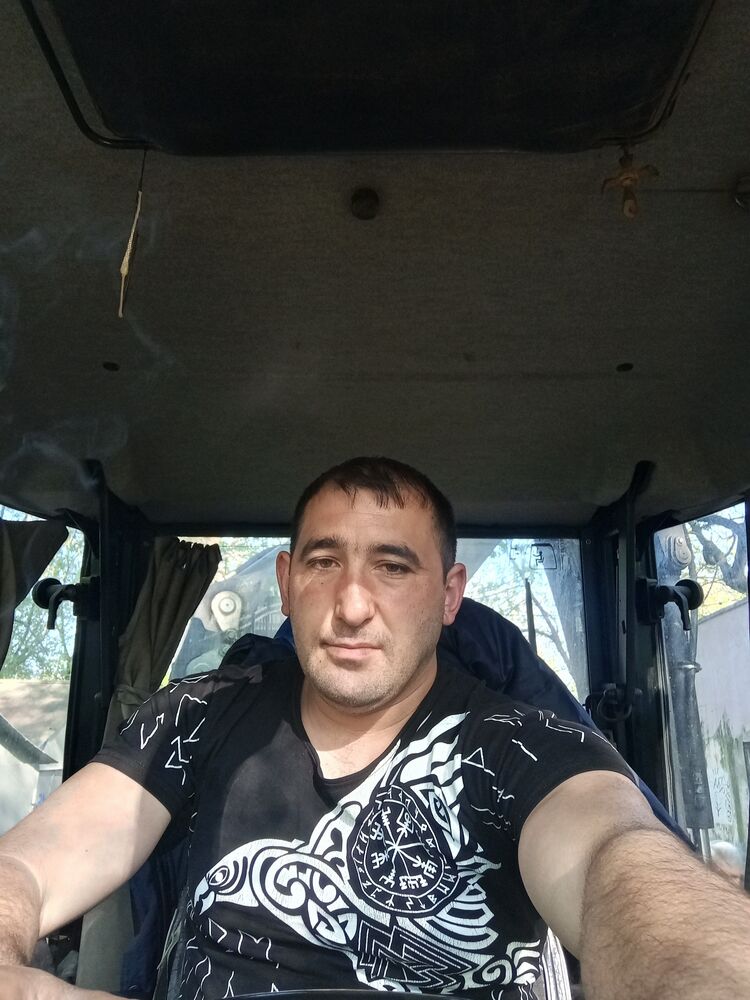 42825143  Karen, 34 ,    