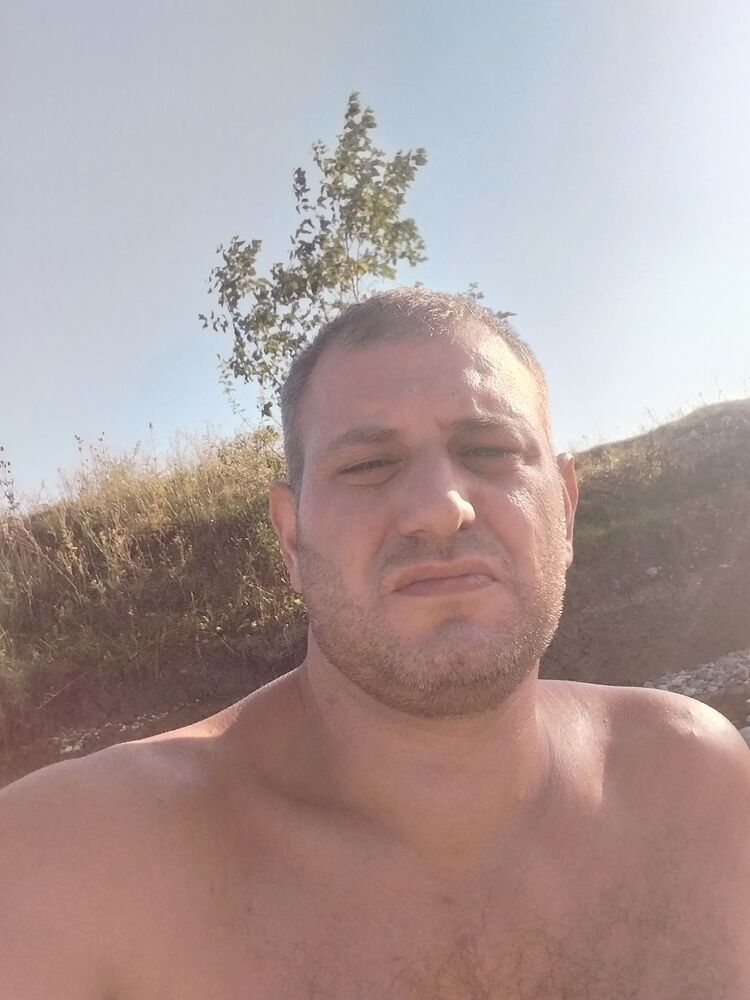  43597713  , 42 ,    