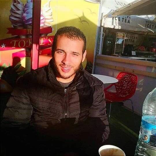  26752753  Gadour, 28 ,    