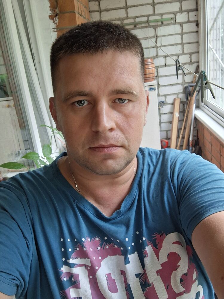  53073943  , 36 ,    