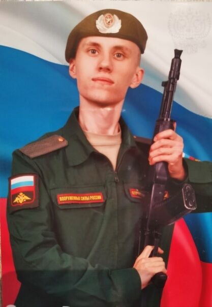  39785933  Daniil, 23 ,    -