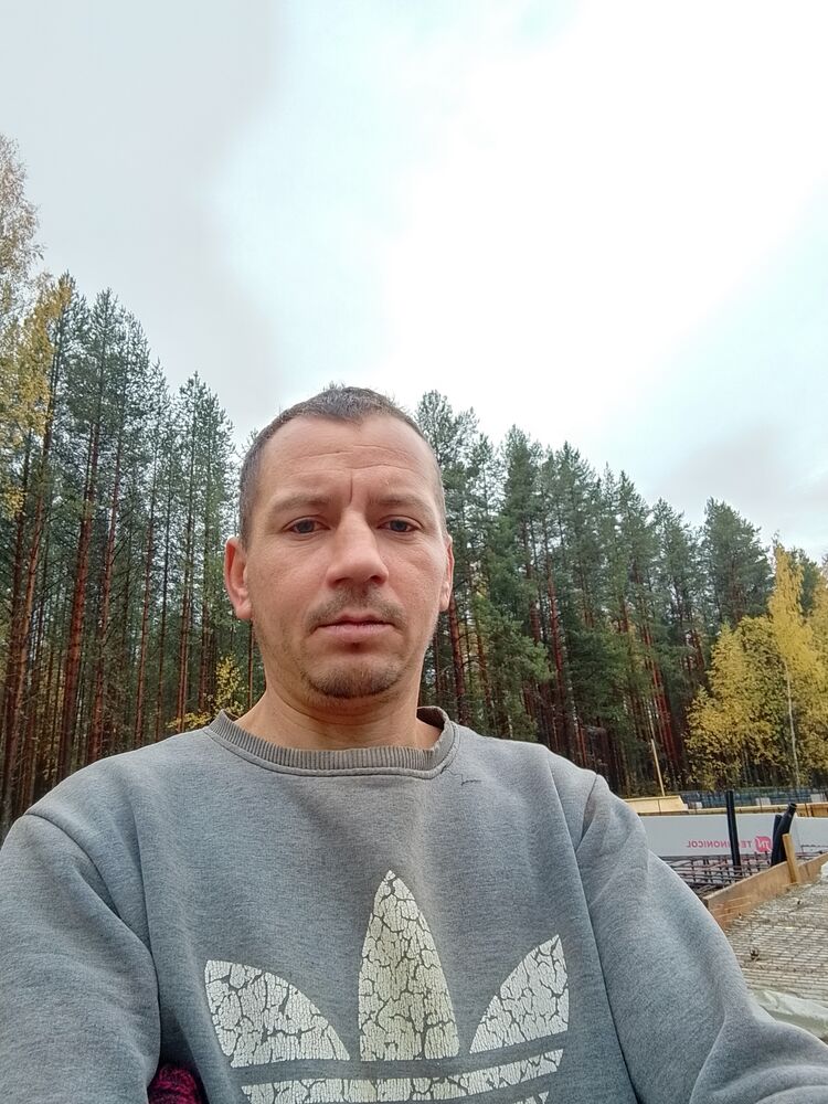  46913123  , 39 ,    