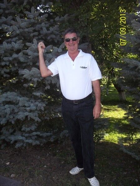  ,   Viktor, 71 ,   ,   