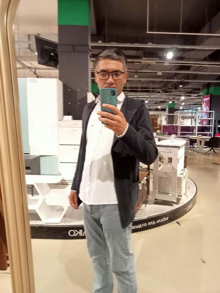  47672383  , 37 ,    