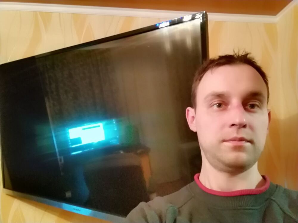  18552223  Denis, 38 ,    