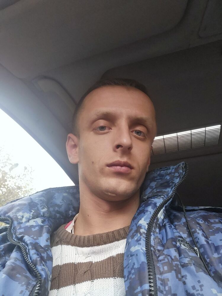  13670263  , 38 ,    