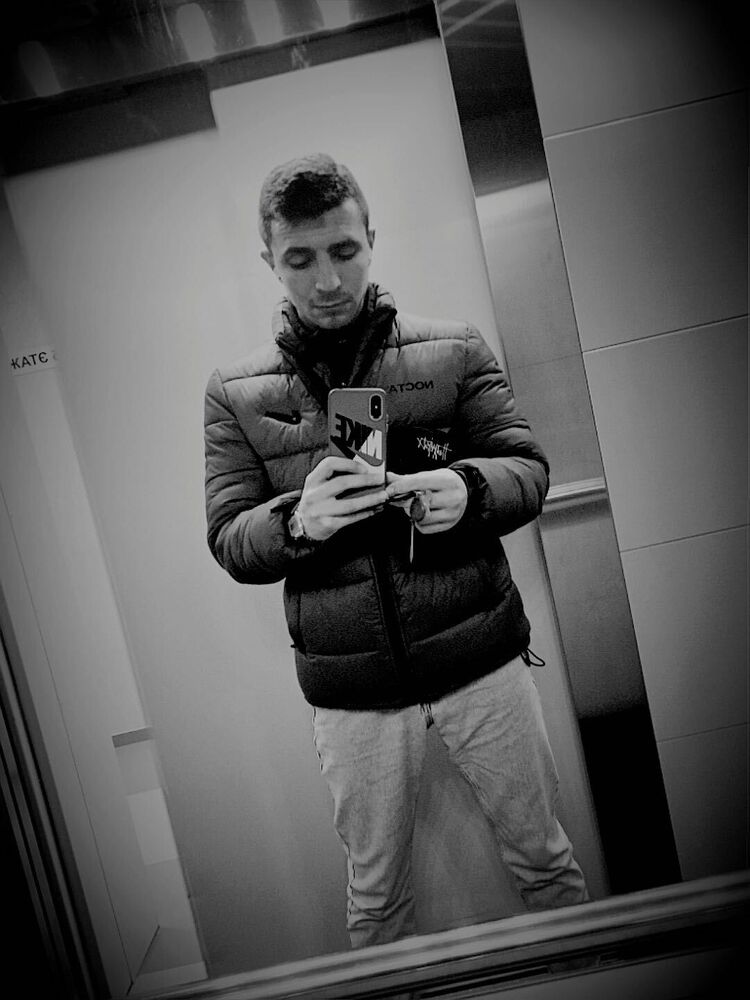  42898053  , 25 ,    