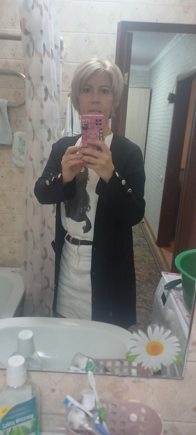  48263983  , 40 ,    