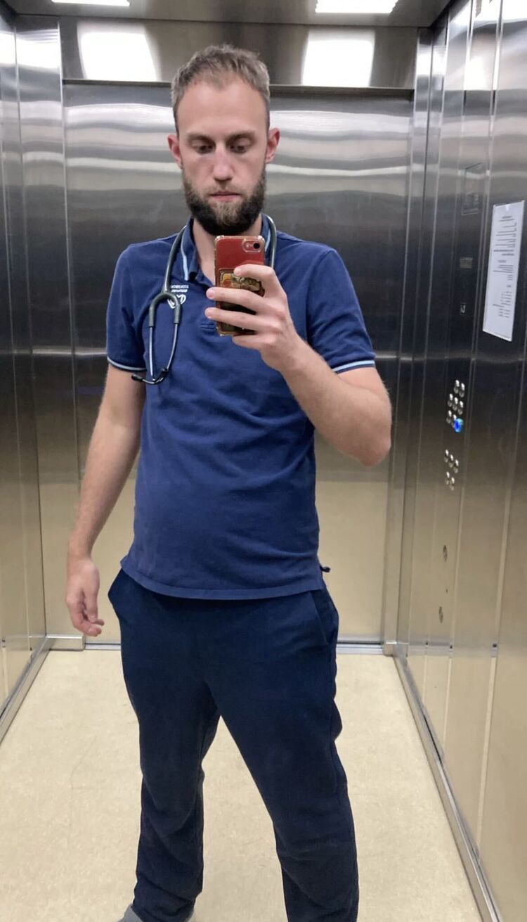  ,   Ivan, 30 ,   ,   