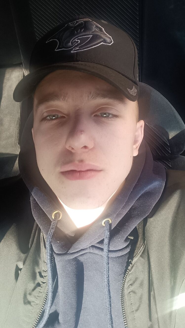  31138593  , 24 ,    