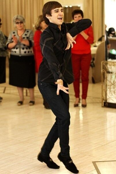 ���� 7761463 ������� Luxurious, 39 ���, ���� ���������� � �������