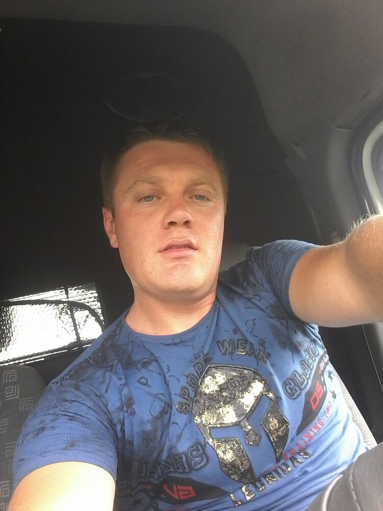  ,   Igor, 35 ,   ,   , c 