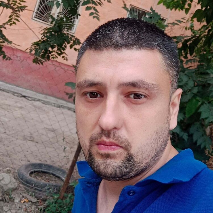 40709843  , 36 ,    