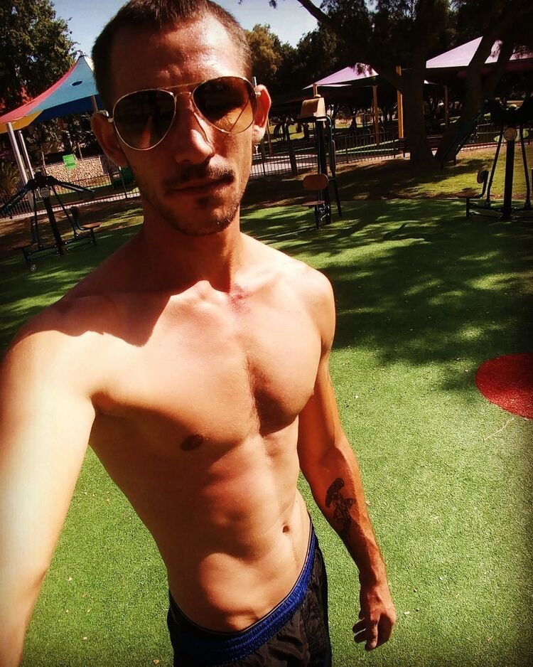  Ashqelon,   , 30 ,   
