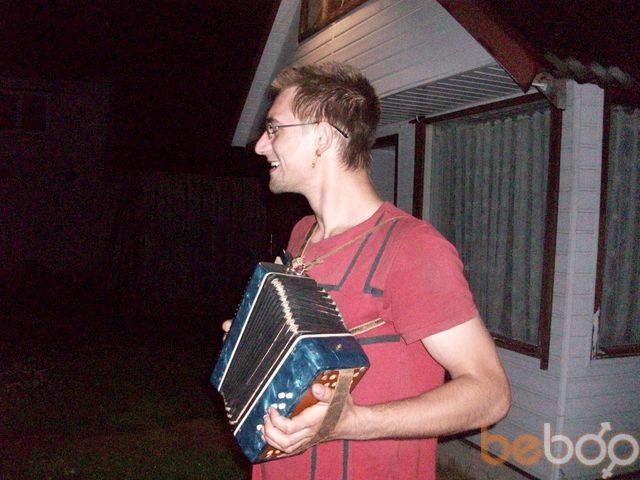  1058313  Andrej, 34 ,    