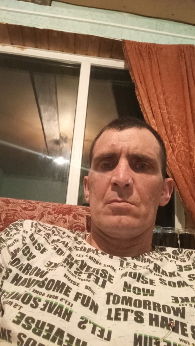  42370303  , 38 ,    