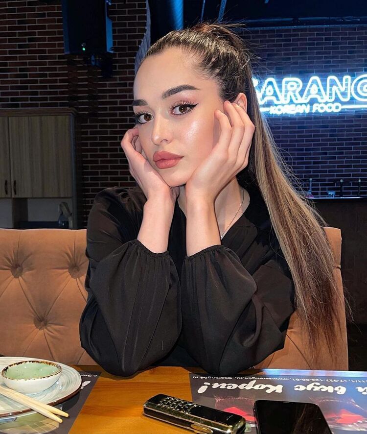  27080833  , 21 ,    -