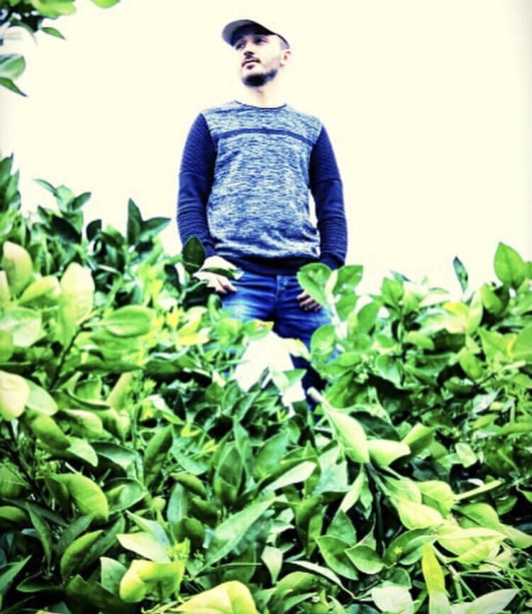  39544373  Can, 26 ,    