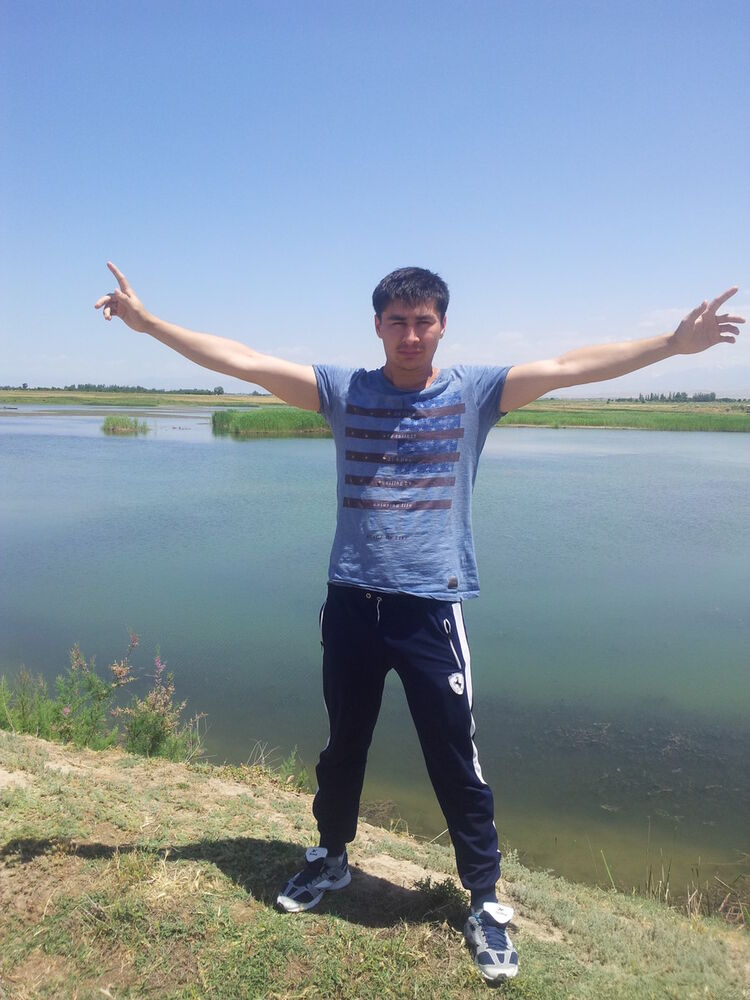  ,   Shaxboz, 34 ,   