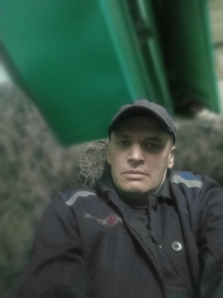  50833993  , 44 ,    