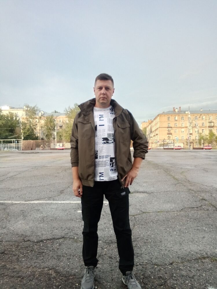  51909763  , 42 ,    