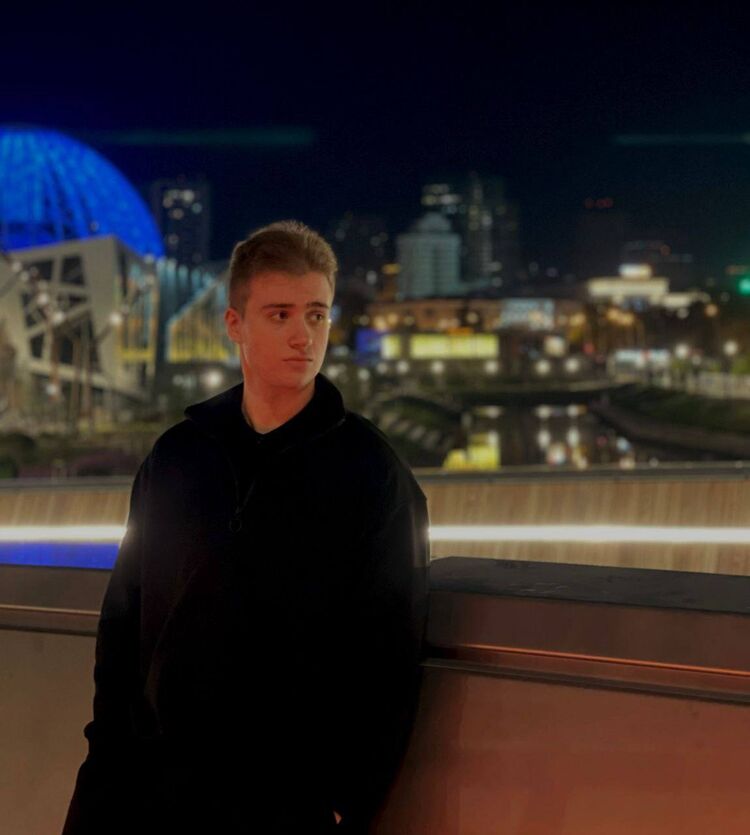 ���������� �����������, ���� ����� Den, 23 ����, ������������ ��� ������, ����� � ���������