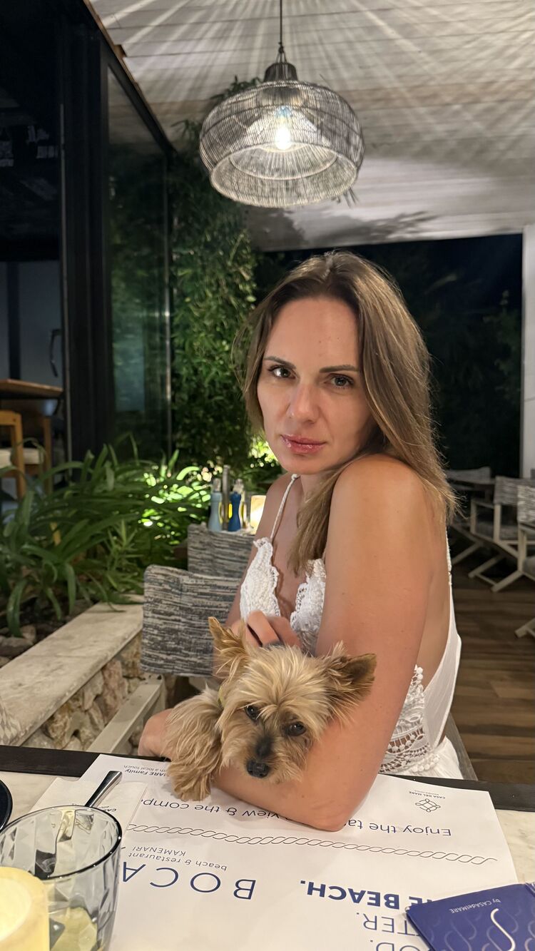 ���������� Herceg-Novi, ���� ������� Galina, 45 ���, ������������ ��� ����� � ���������, c�������� ���������