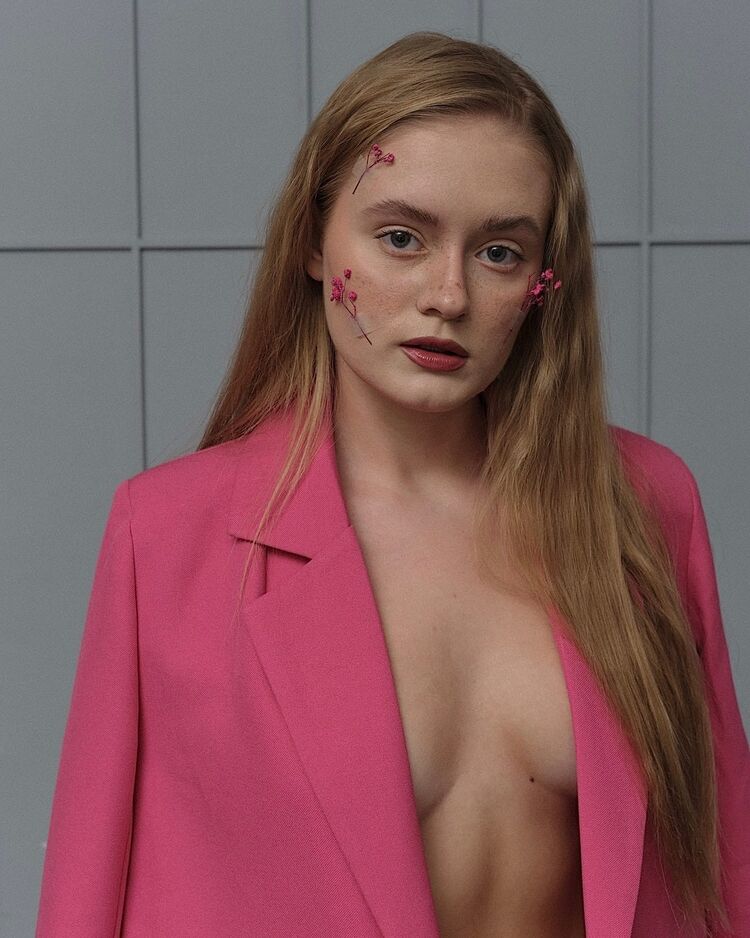 ���������� ������, ���� ������� Eva, 24 ����, ������������ ��� ������, ����� � ���������