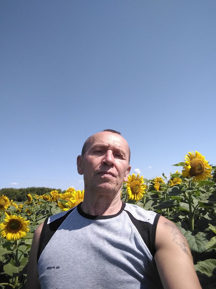  ,   Ivan, 62 ,   ,   