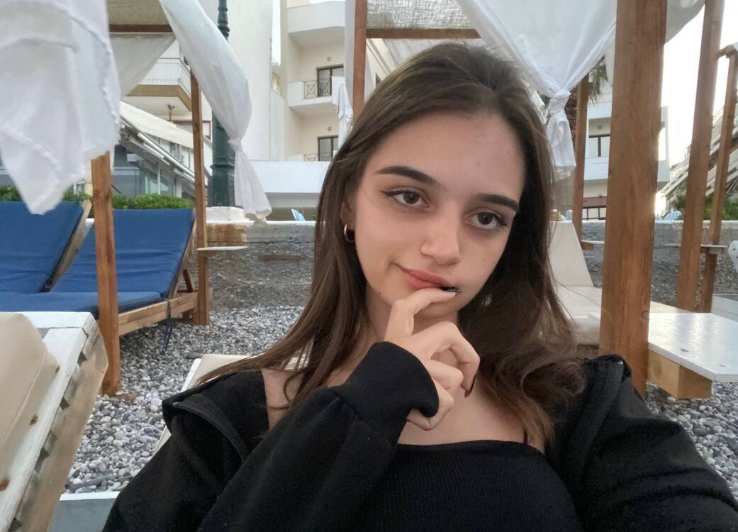  37527003  , 21 ,    