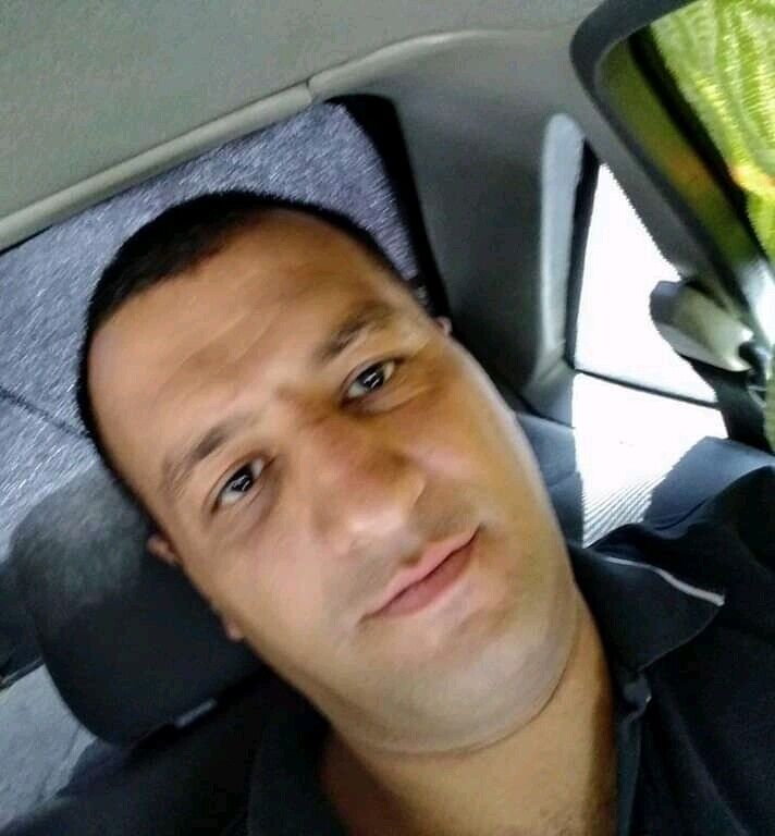  ,   Amir, 43 ,   ,   , c 