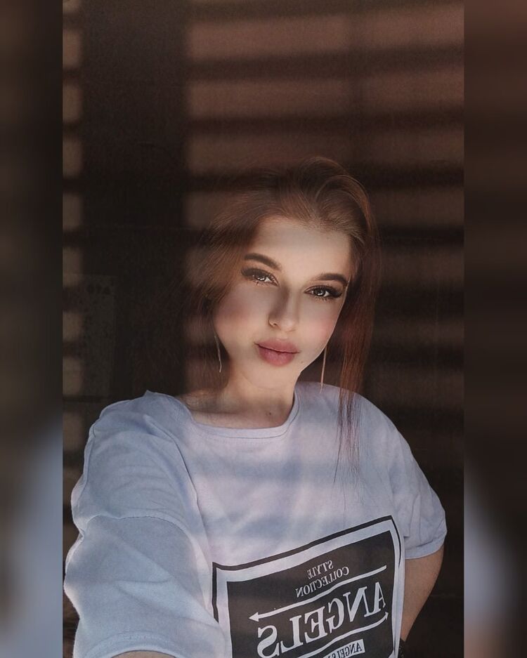  33739583  Polina, 25 ,    Ch'ongju