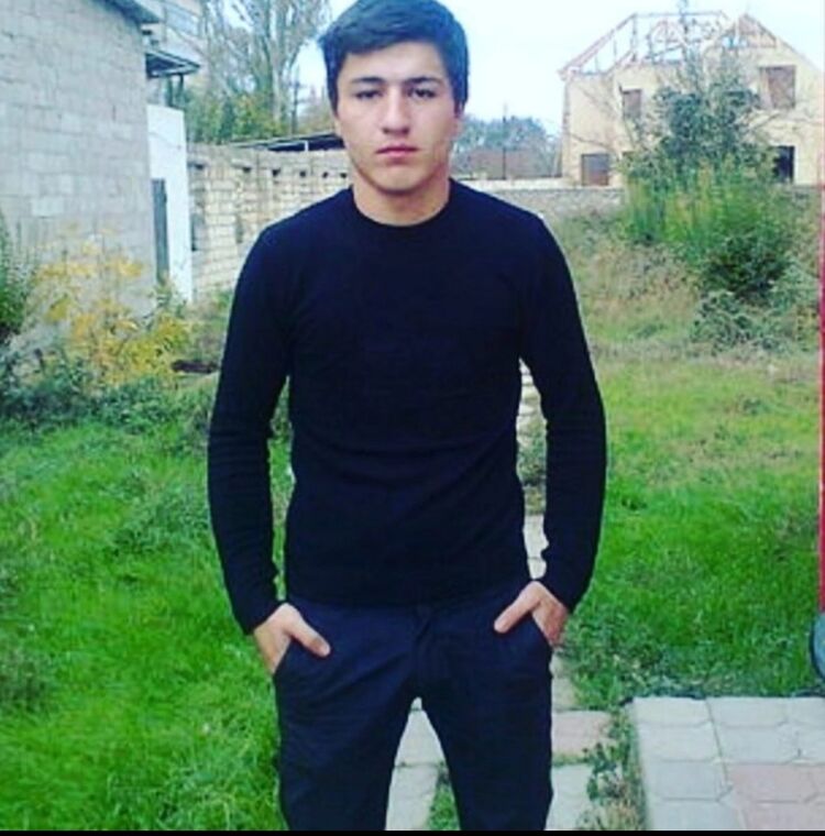  44187893  RABADAN, 33 ,    