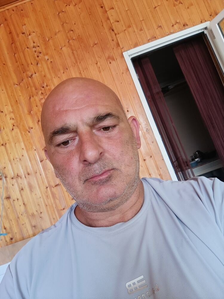  53157243  , 49 ,    