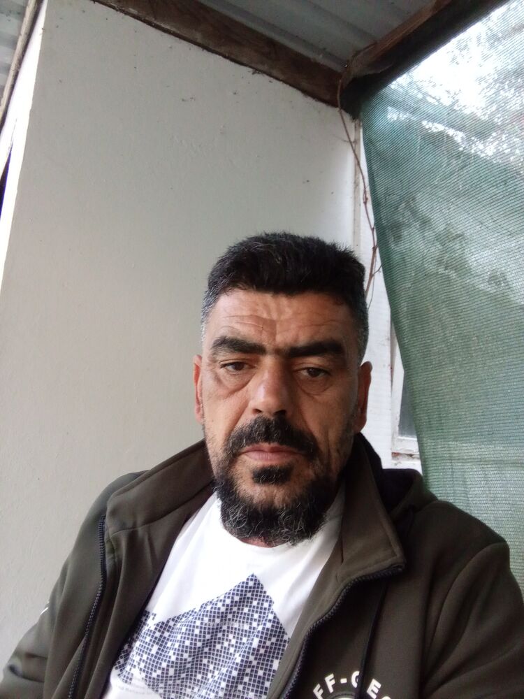 ,   Tarik, 48 ,   ,   