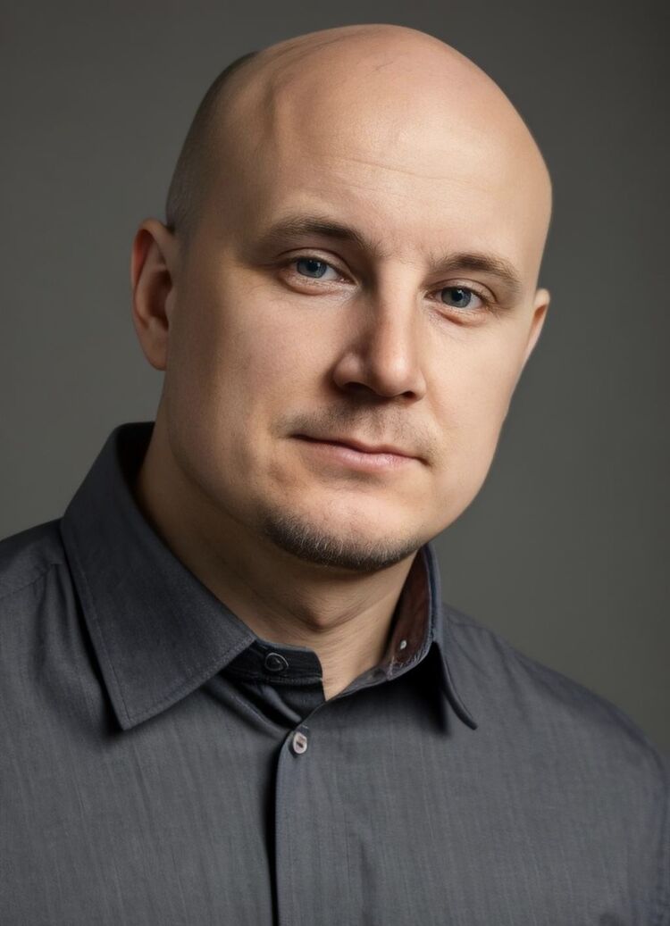  53916653  Pavel, 40 ,    