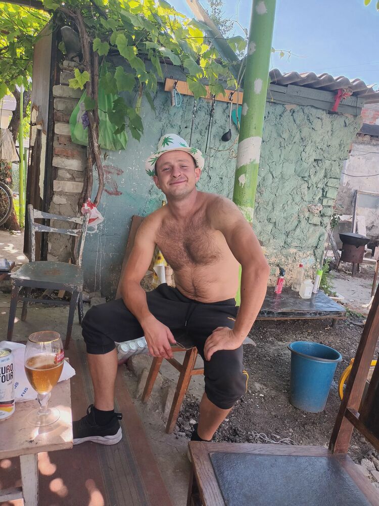 35998233  , 32 ,    