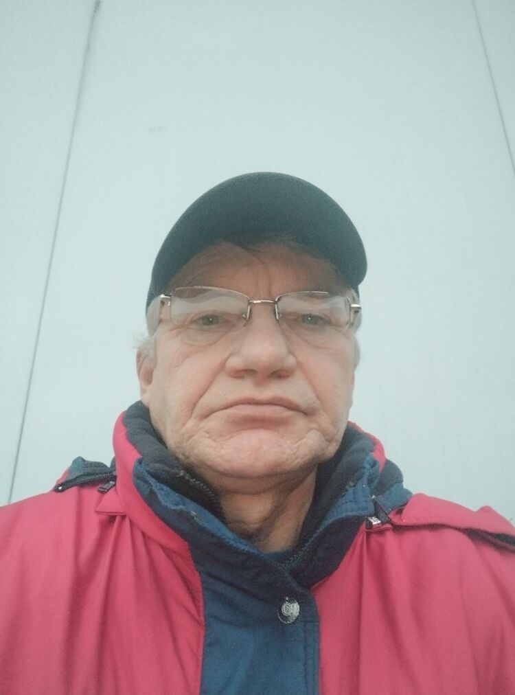  47768193  Yuri, 60 ,    