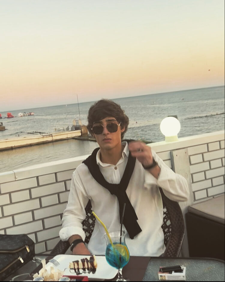  ,   , 22 ,   ,   