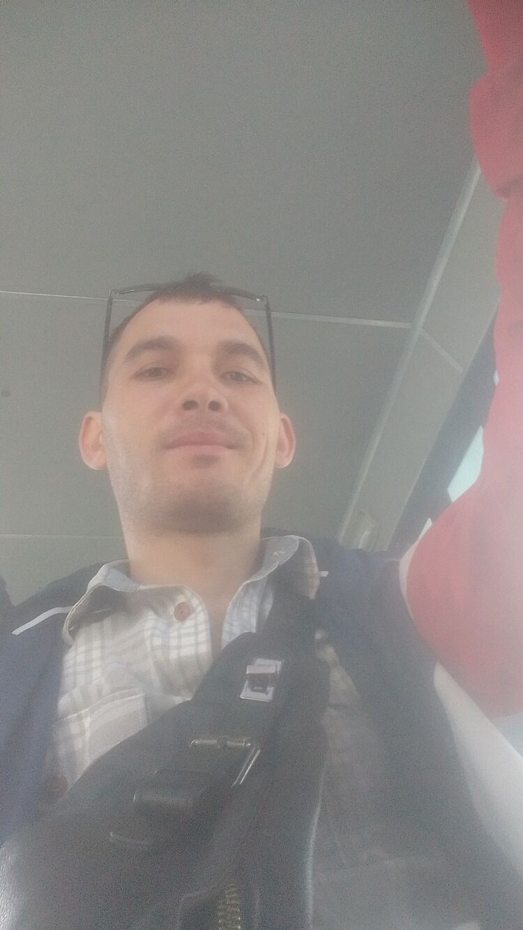  42705123  Ivan, 35 ,    