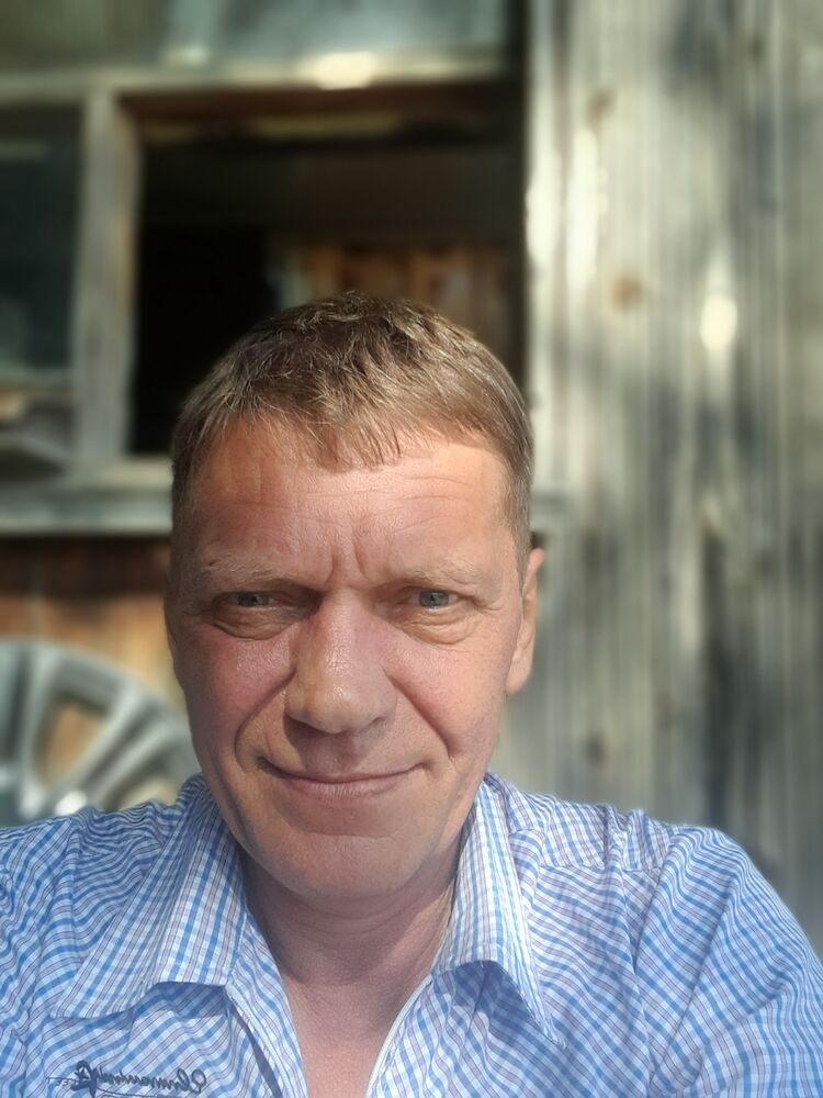 28070193  , 56 ,    