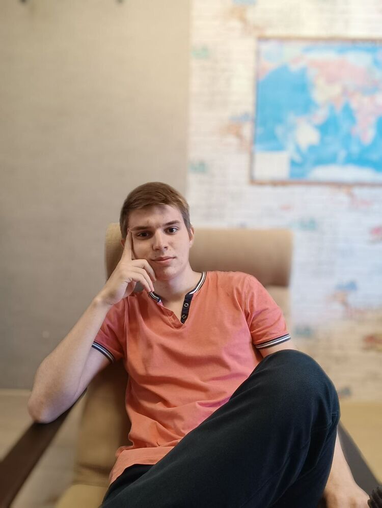 47090723  , 21 ,    