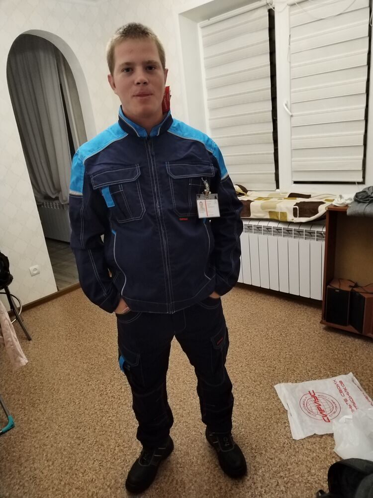  45668363  , 24 ,    