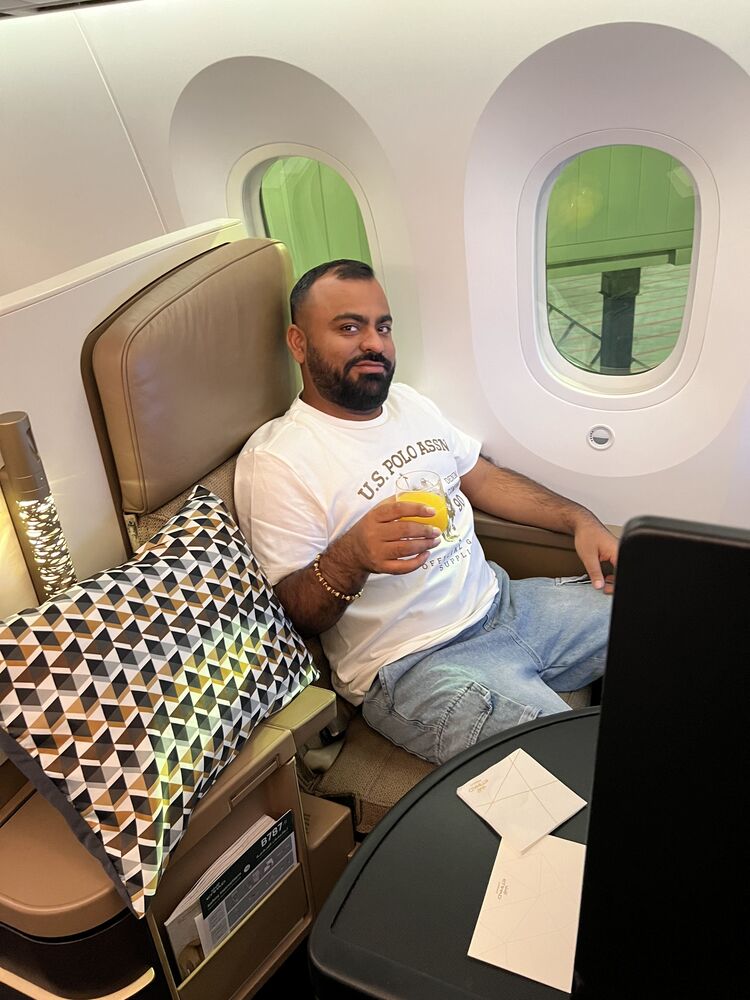  Fohrenhain,   Jimmy chawla, 34 ,   ,   