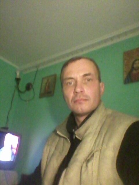  11553963  Vladimir, 53 ,    