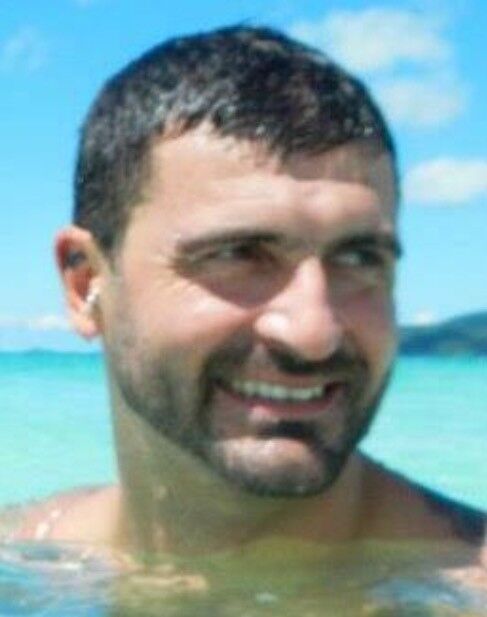  14978543  Ricardo, 40 ,    